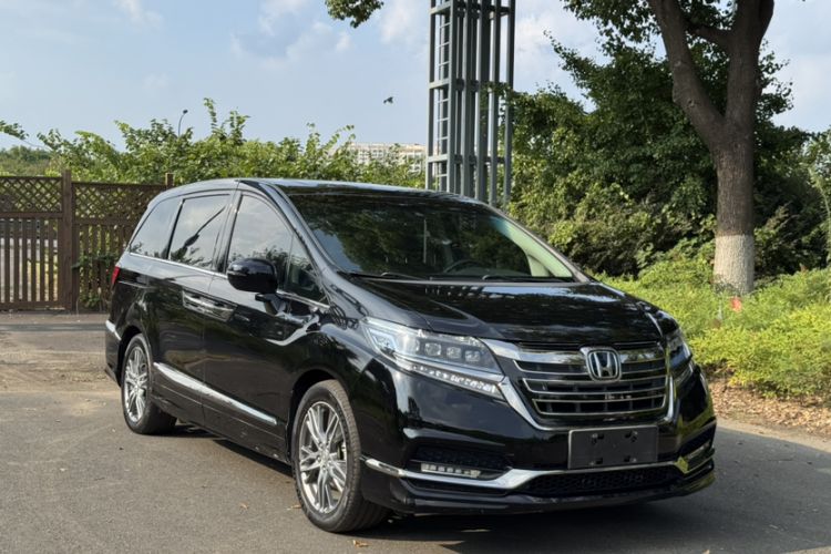 Used Honda Elysion 2019 2.0L Hybrid Luxury Edition Exterior 9