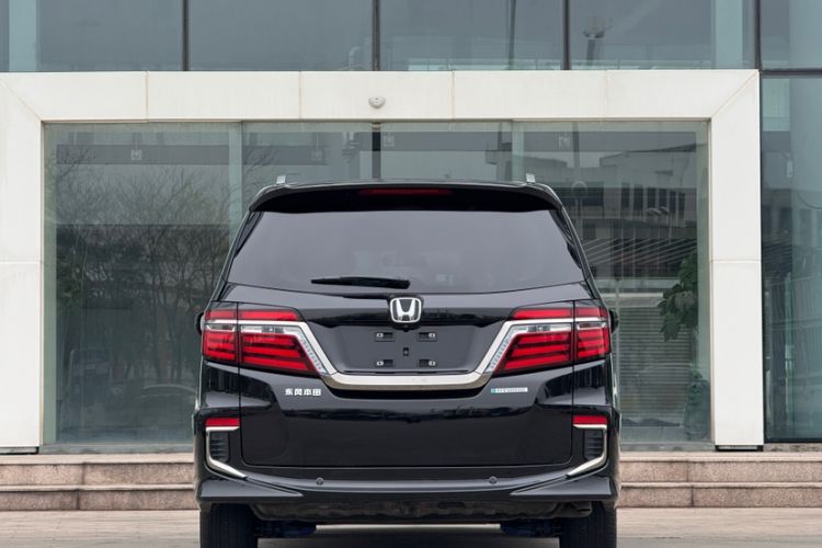 Used Honda Elysion 2019 2.0L Hybrid Luxury Edition Exterior 9
