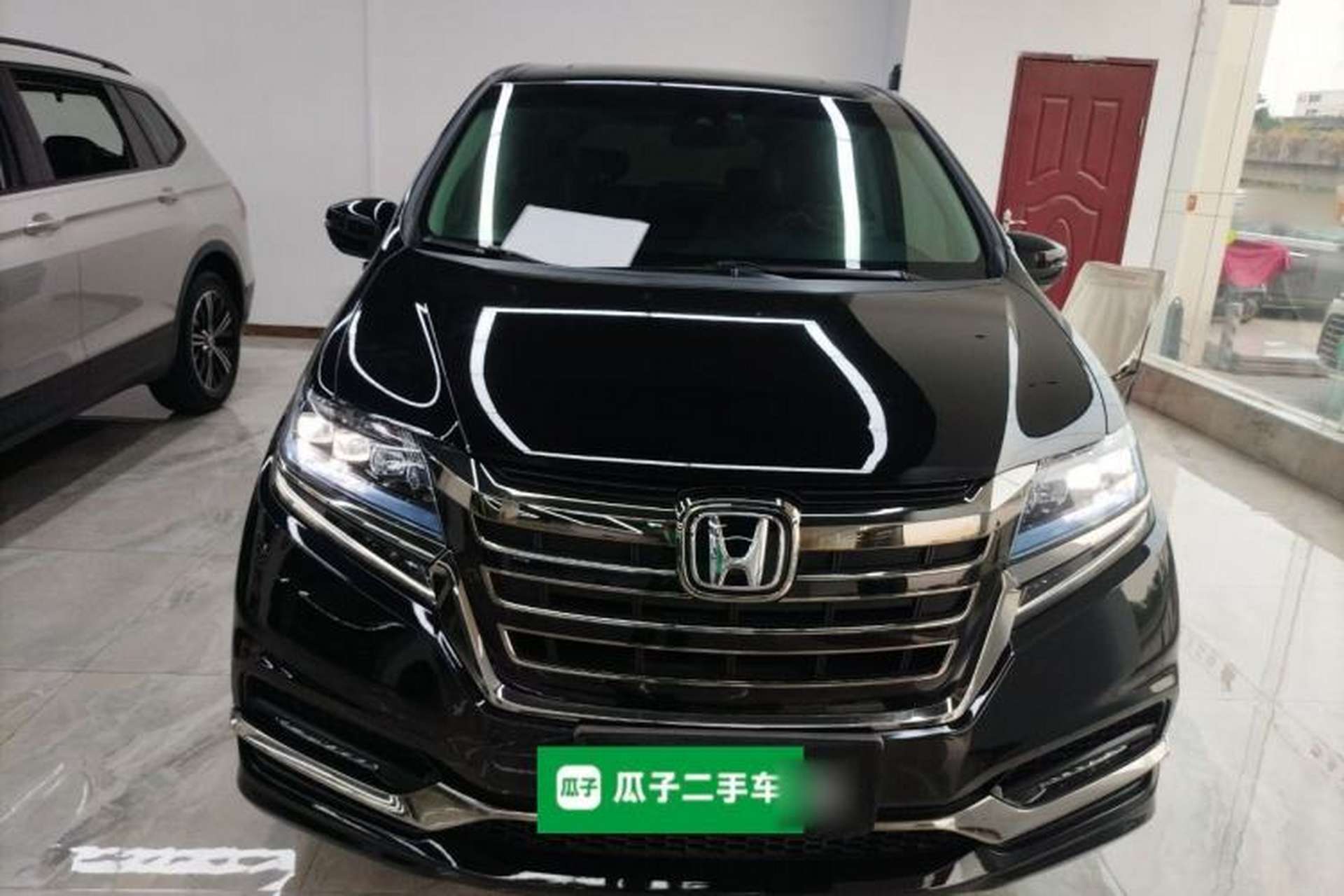 Used Honda Elysion 2019 2.0L Hybrid Luxury Edition Front