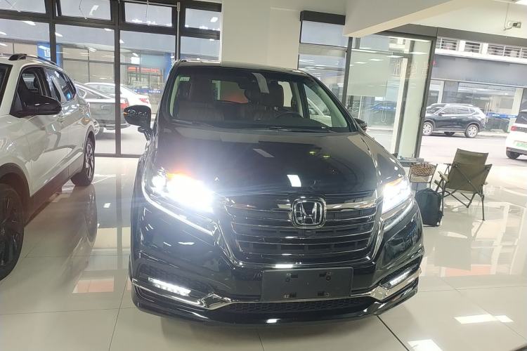 Used Honda Elysion 2019 2.0L Hybrid Supreme Edition Front