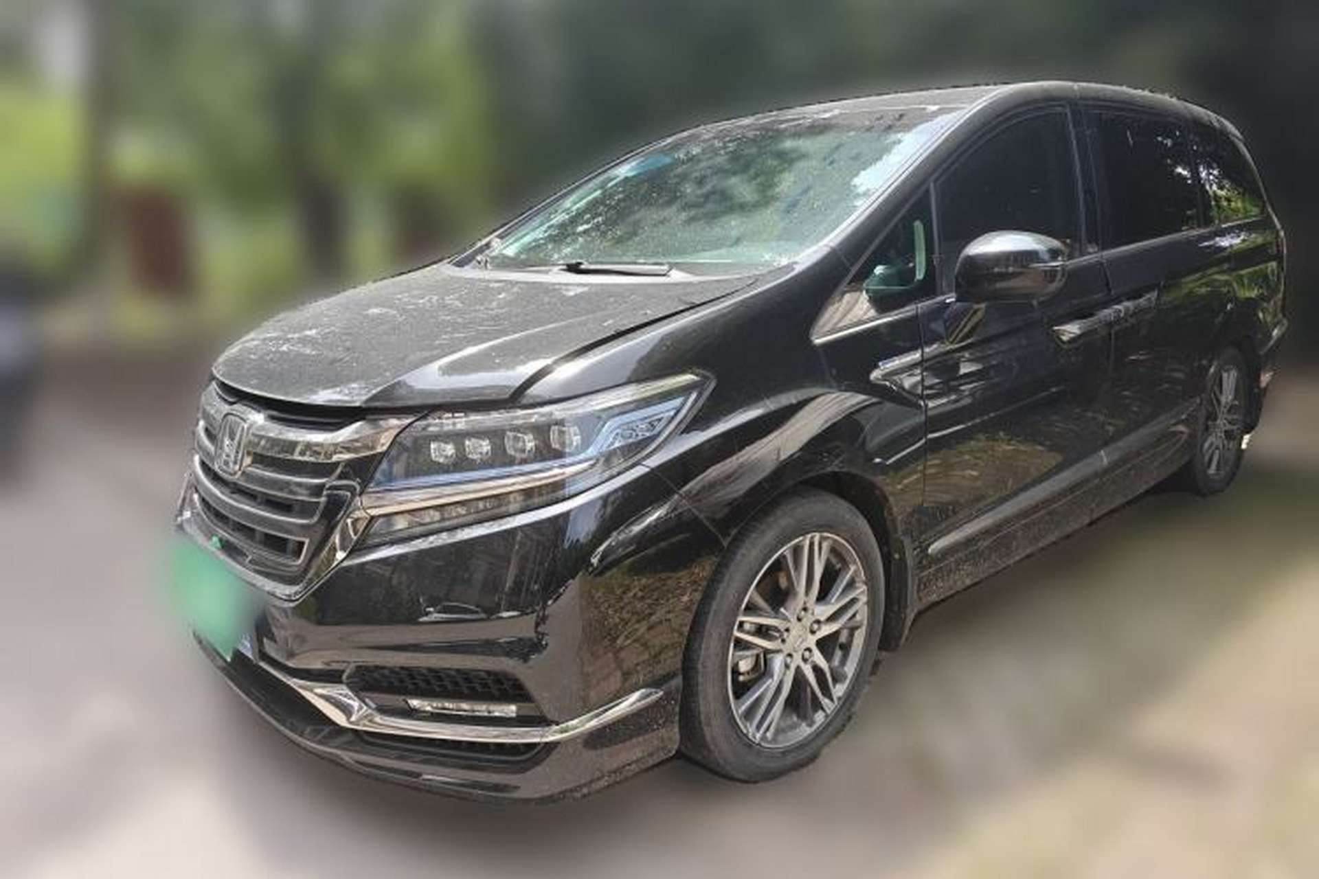 Used Honda Elysion 2019 2.0L Hybrid Luxury Edition Front Left 45 Deg