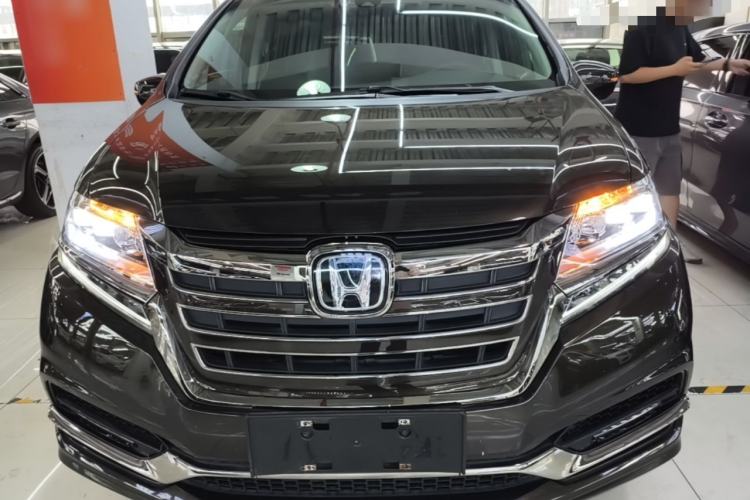 Used Honda Elysion 2019 2.0L Hybrid Luxury Edition Front