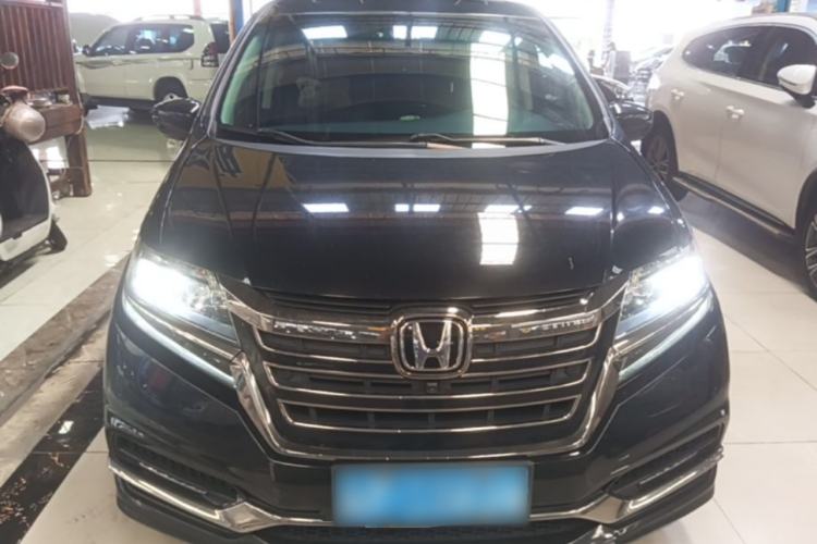 Used Honda Elysion 2019 2.0L Hybrid Supreme Edition Front