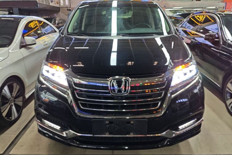 Used Honda Elysion 2019 2.0L Hybrid Supreme Edition Front
