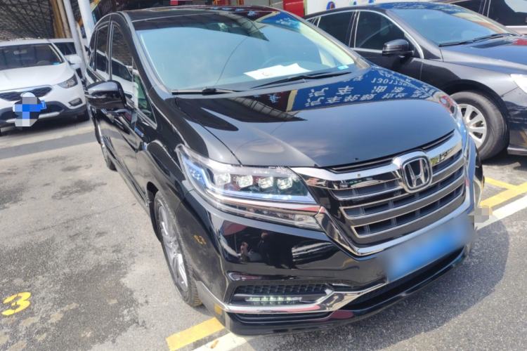 Used Honda Elysion 2019 2.0L Hybrid Luxury Edition Front Right 45 Deg