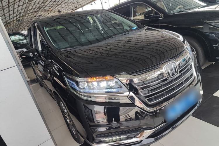 Used Honda Elysion 2019 2.0L Hybrid Luxury Edition Front Right 45 Deg