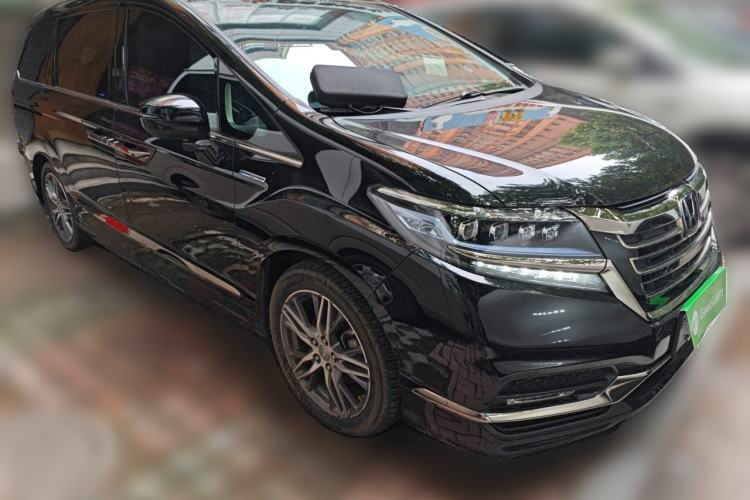 Used Honda Elysion 2019 2.0L Hybrid Luxury Edition Front Right 45 Deg
