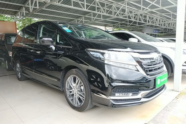 Used Honda Elysion 2019 2.0L Hybrid Luxury Edition Front Right 45 Deg