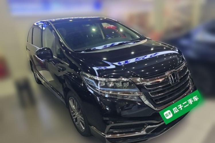 Used Honda Elysion 2019 2.0L Hybrid Luxury Edition Front Right 45 Deg