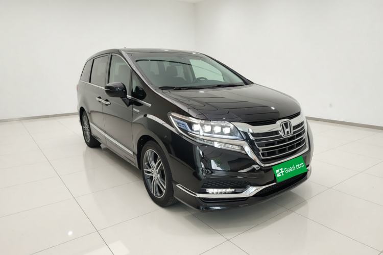 Used Honda Elysion 2019 2.0L Hybrid Comfort Edition Front Right 45 Deg