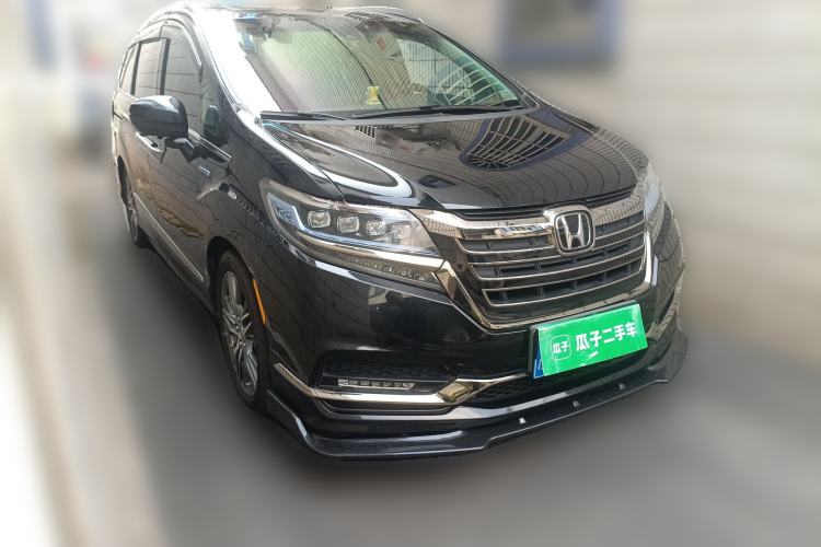 Used Honda Elysion 2019 2.0L Hybrid Luxury Edition Front Right 45 Deg