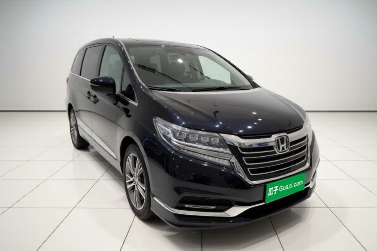 Used Honda Elysion 2019 2.0L Hybrid Luxury Edition Front Right 45 Deg