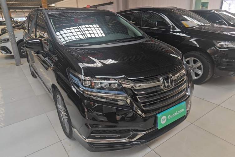 Used Honda Elysion 2019 2.0L Hybrid Luxury Edition Front Right 45 Deg