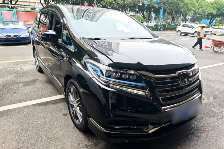 Used Honda Elysion 2019 2.0L Hybrid Supreme Edition Front Right 45 Deg