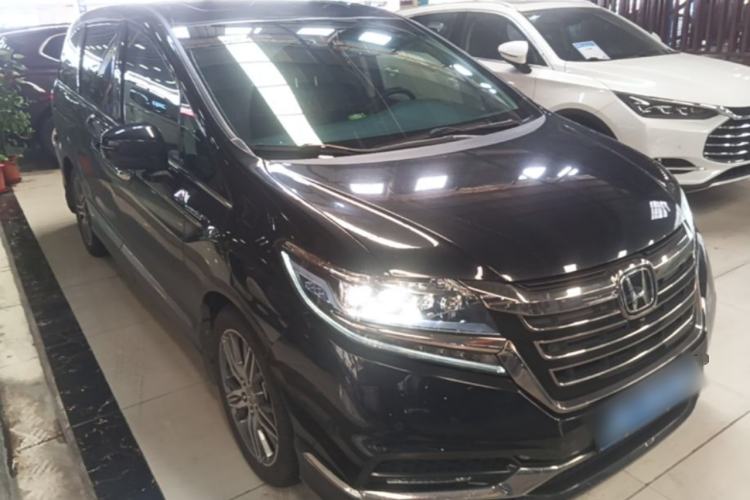 Used Honda Elysion 2019 2.0L Hybrid Supreme Edition Front Right 45 Deg