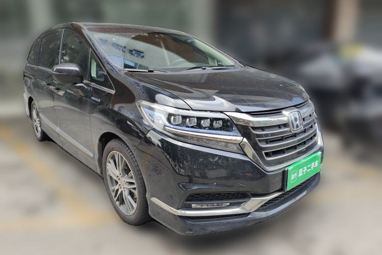 Used Honda Elysion 2019 2.0L Hybrid Luxury Edition Front Right 45 Deg