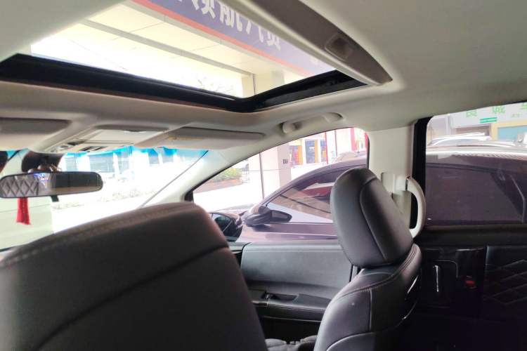 Used Honda Elysion 2019 2.0L Hybrid Luxury Edition Headliner