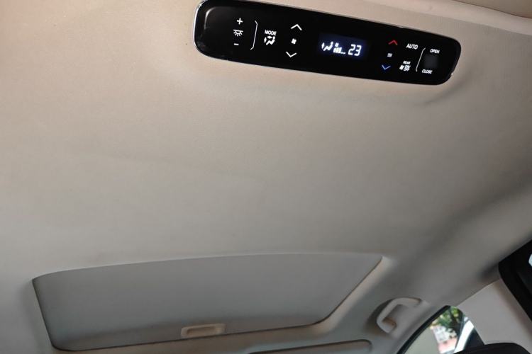 Used Honda Elysion 2019 2.0L Hybrid Luxury Edition Headliner