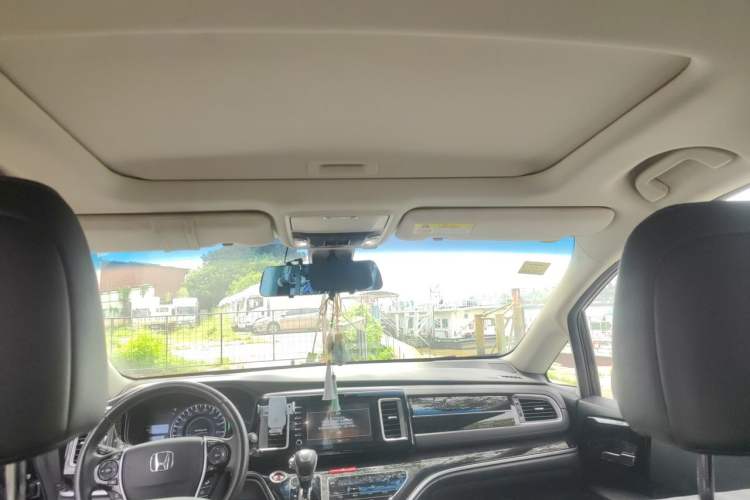 Used Honda Elysion 2019 2.0L Hybrid Luxury Edition Headliner
