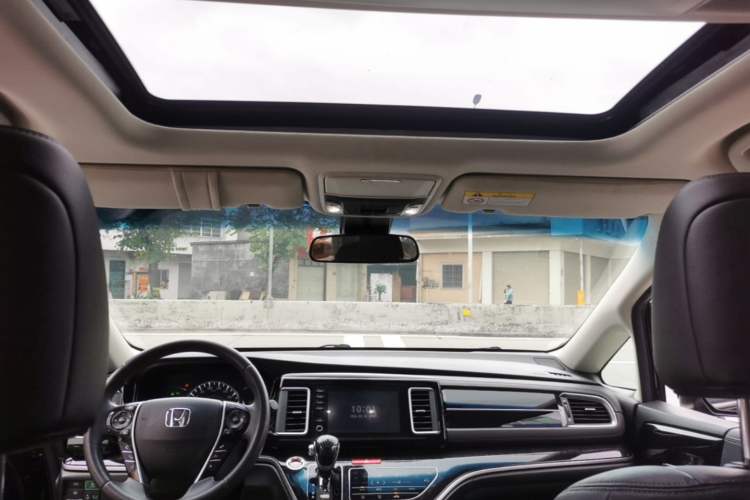 Used Honda Elysion 2019 2.0L Hybrid Luxury Edition Headliner
