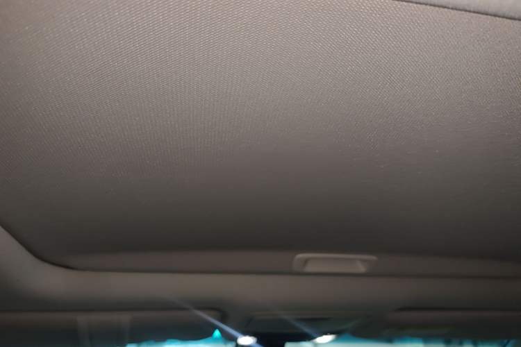 Used Honda Elysion 2019 2.0L Hybrid Supreme Edition Headliner