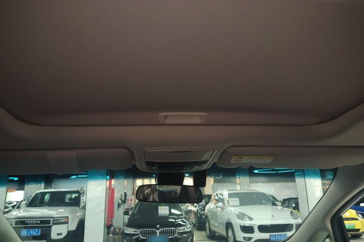 Used Honda Elysion 2019 2.0L Hybrid Luxury Edition Headliner