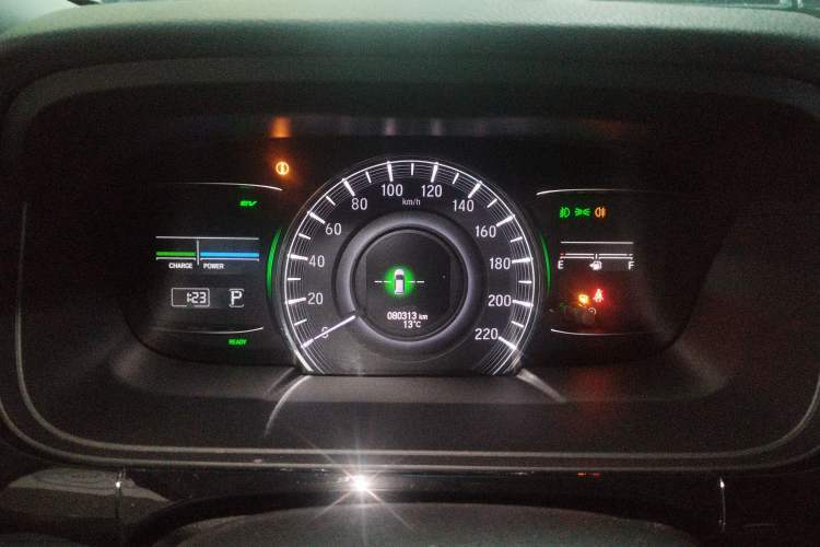 Used Honda Elysion 2019 2.0L Hybrid Luxury Edition Instrument Cluster