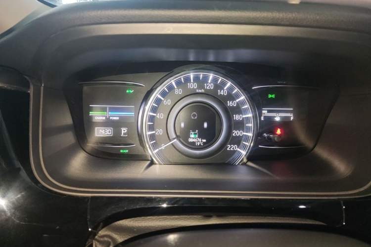Used Honda Elysion 2019 2.0L Hybrid Luxury Edition Instrument Cluster