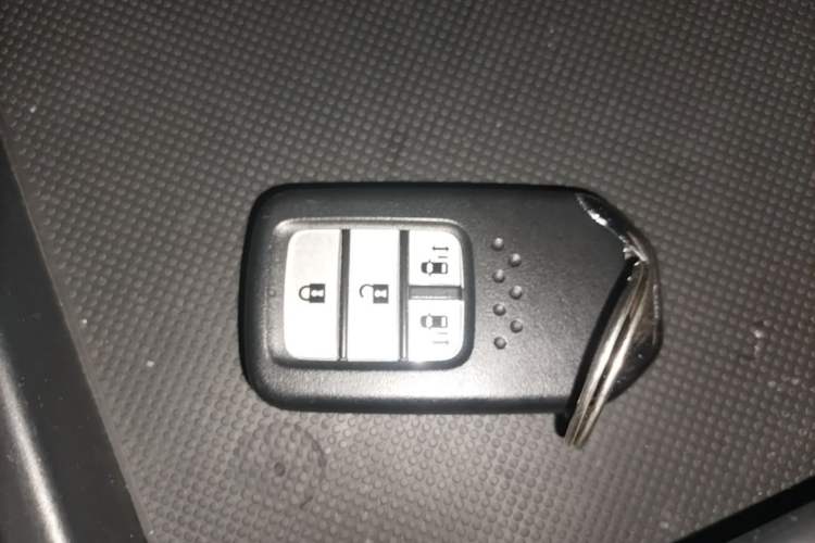 Used Honda Elysion 2019 2.0L Hybrid Luxury Edition Interior 1