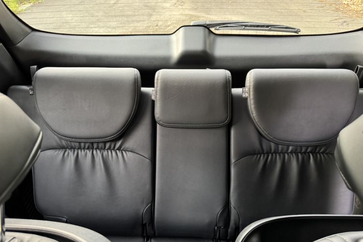 Used Honda Elysion 2019 2.0L Hybrid Luxury Edition Interior 3