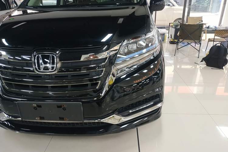 Used Honda Elysion 2019 2.0L Hybrid Supreme Edition Left Front Headlight
