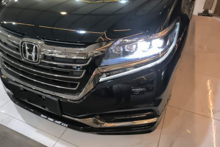 Used Honda Elysion 2019 2.0L Hybrid Luxury Edition Left Front Headlight