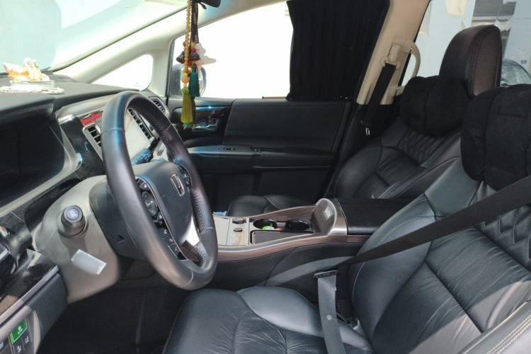 Used Honda Elysion 2019 2.0L Hybrid Supreme Edition Left Front Seat