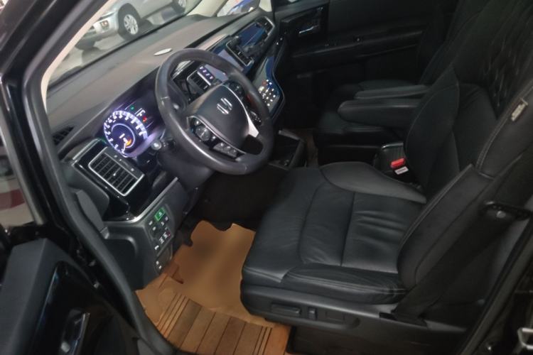 Used Honda Elysion 2019 2.0L Hybrid Luxury Edition Left Front Seat