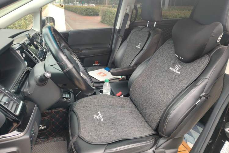 Used Honda Elysion 2019 2.0L Hybrid Luxury Edition Left Front Seat