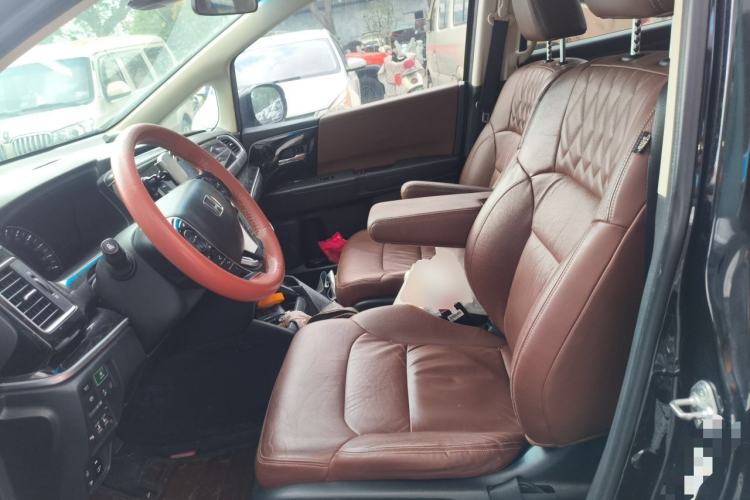 Used Honda Elysion 2019 2.0L Hybrid Supreme Edition Left Front Seat