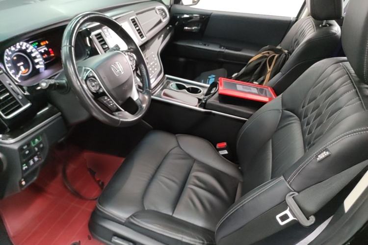 Used Honda Elysion 2019 2.0L Hybrid Luxury Edition Left Front Seat