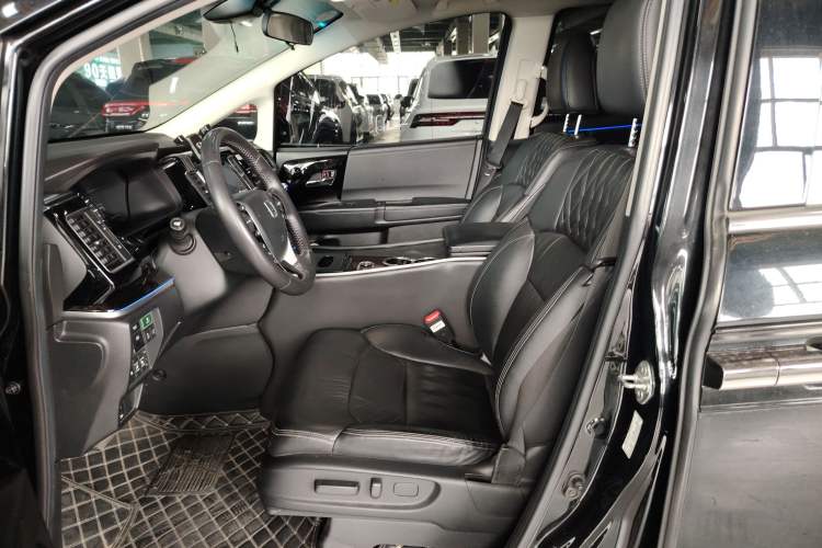 Used Honda Elysion 2019 2.0L Hybrid Luxury Edition Left Front Seat