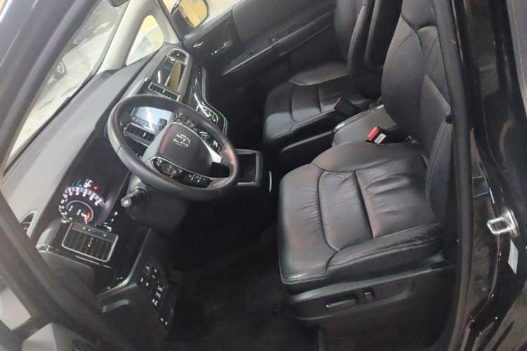 Used Honda Elysion 2019 2.0L Hybrid Luxury Edition Left Front Seat