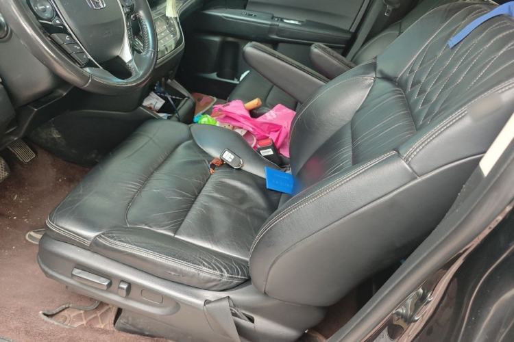 Used Honda Elysion 2019 2.0L Hybrid Luxury Edition Left Front Seat