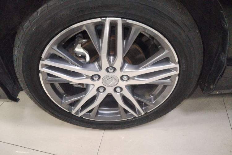 Used Honda Elysion 2019 2.0L Hybrid Luxury Edition Left Front Wheel Hub
