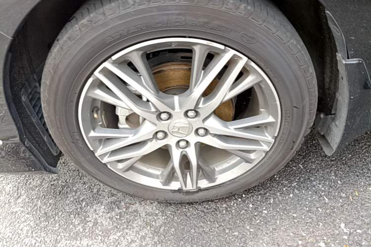Used Honda Elysion 2019 2.0L Hybrid Supreme Edition Left Front Wheel Hub