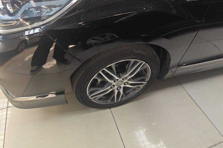 Used Honda Elysion 2019 2.0L Hybrid Luxury Edition Left Front Wheel Hub