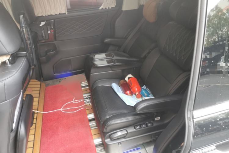 Used Honda Elysion 2019 2.0L Hybrid Supreme Edition Left Rear Seat