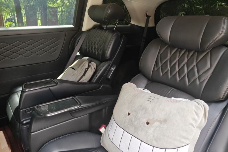 Used Honda Elysion 2019 2.0L Hybrid Luxury Edition Left Rear Seat