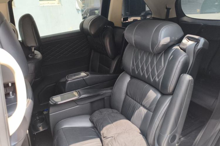 Used Honda Elysion 2019 2.0L Hybrid Supreme Edition Left Rear Seat