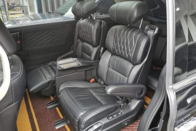 Used Honda Elysion 2019 2.0L Hybrid Luxury Edition Left Rear Seat