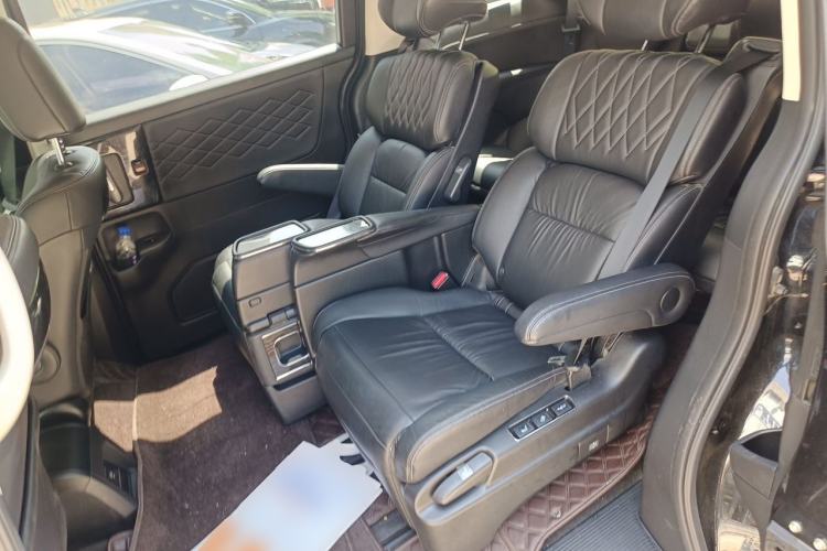 Used Honda Elysion 2019 2.0L Hybrid Luxury Edition Left Rear Seat