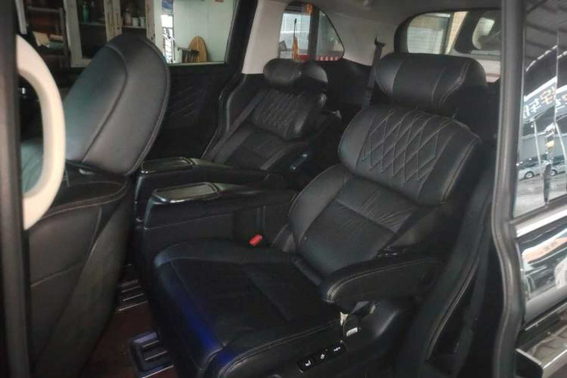 Used Honda Elysion 2019 2.0L Hybrid Luxury Edition Left Rear Seat