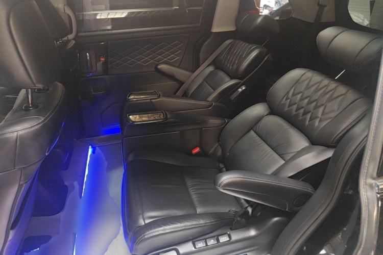 Used Honda Elysion 2019 2.0L Hybrid Luxury Edition Left Rear Seat